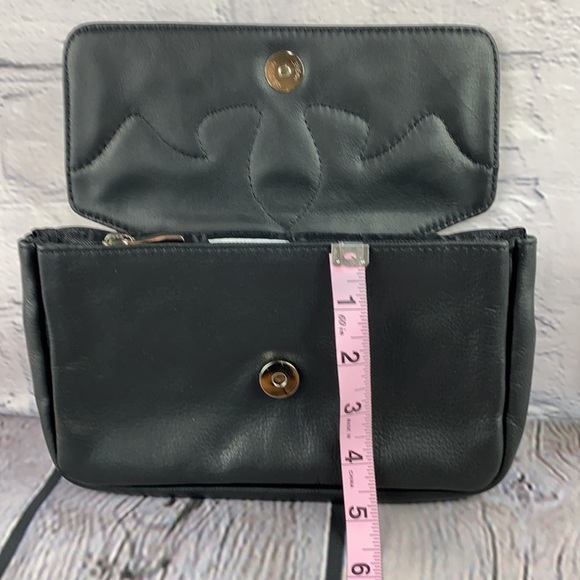 KT LEATHER DESIGNS Custom By Karen Taber Black Leather 3 Compartment Belt Pouch - Picture 8 of 17